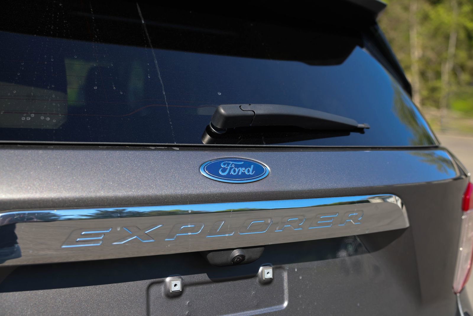 Certified 2023 Ford Explorer XLT w/ Equipment Group 202A AWD/4WD image 31
