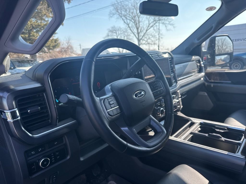 Certified 2024 Ford F250 Lariat w/ Tremor Off-Road Package image 17