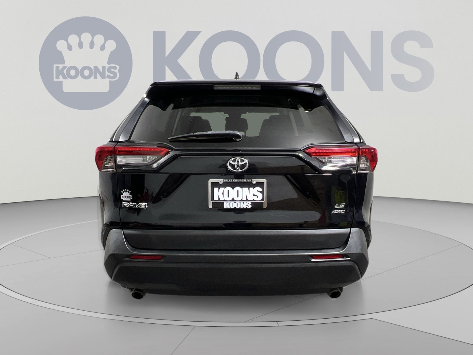Used 2023 Toyota RAV4 LE AWD/4WD image 5