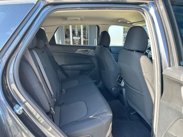 Used 2023 Kia Sportage LX image 52