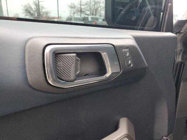 Certified 2022 Ford Bronco Outer Banks image 16