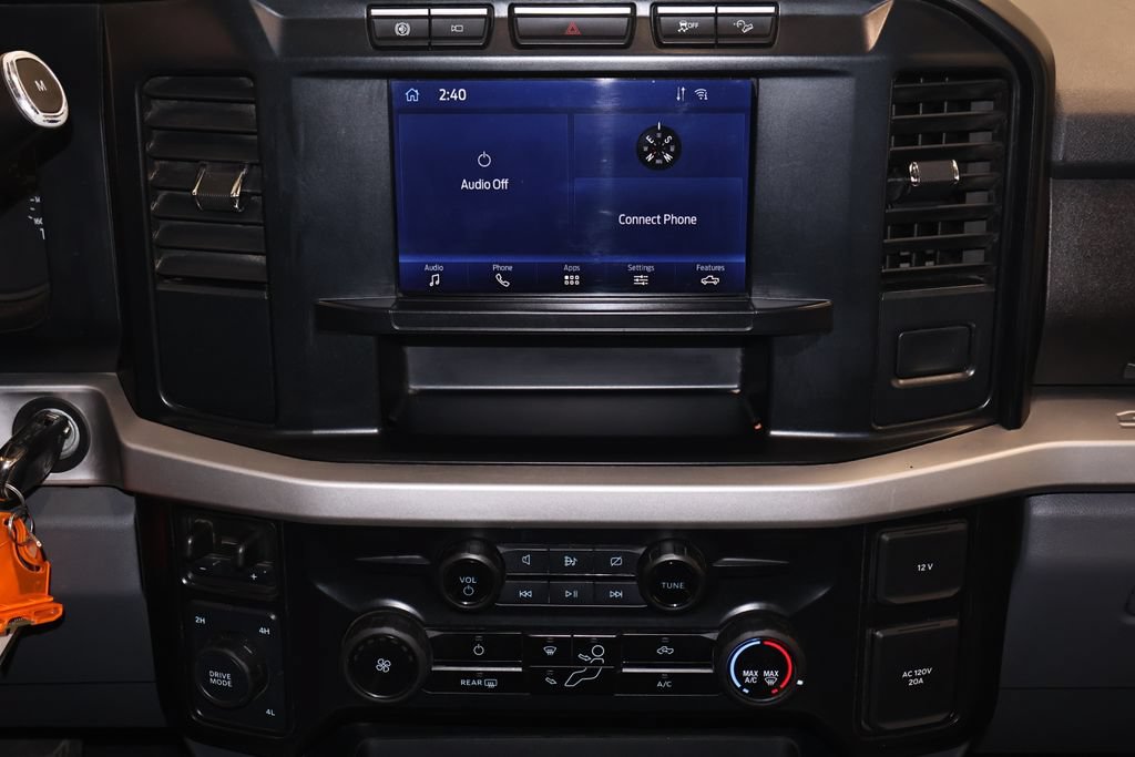 Certified 2024 Ford F450 XLT w/ 360-Degree Camera Package AWD/4WD image 28