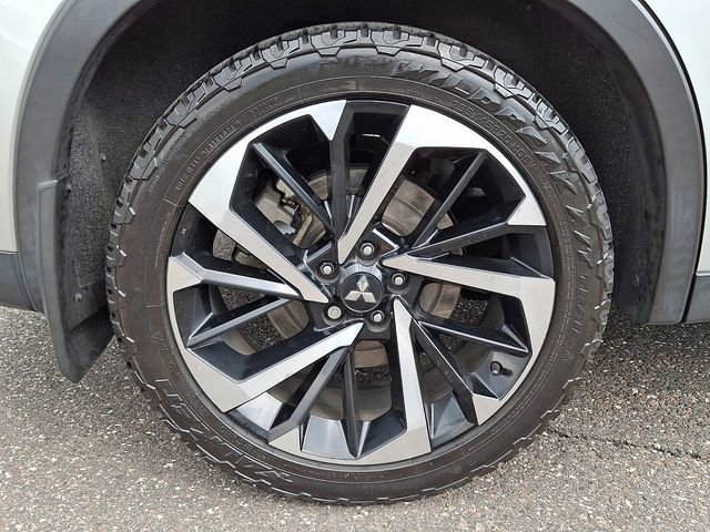 Used 2022 Mitsubishi Outlander ES FWD image 7