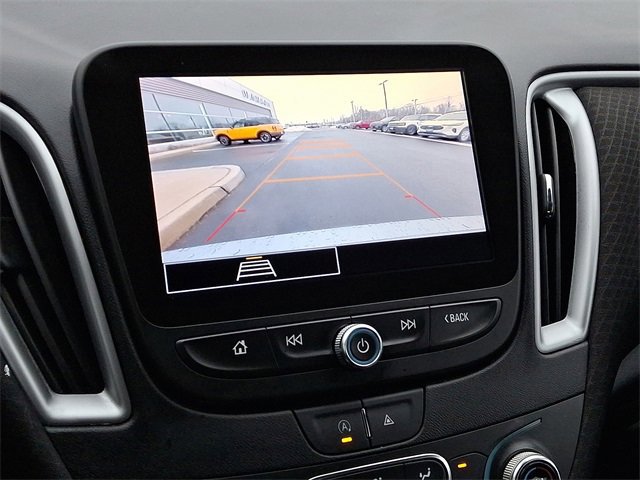 Used 2024 Chevrolet Malibu LT image 18