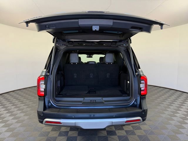Certified 2023 Ford Expedition Max Platinum image 16