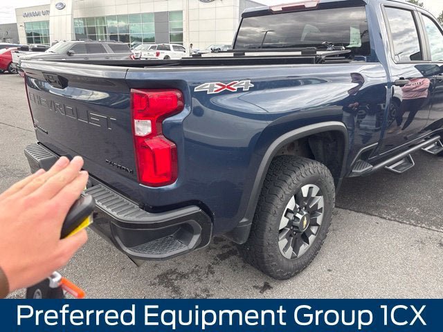 Used 2021 Chevrolet Silverado 2500 Custom w/ Custom Value Package AWD/4WD image 7