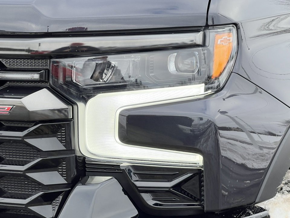 Used 2024 Chevrolet Silverado 1500 ZR2 image 38