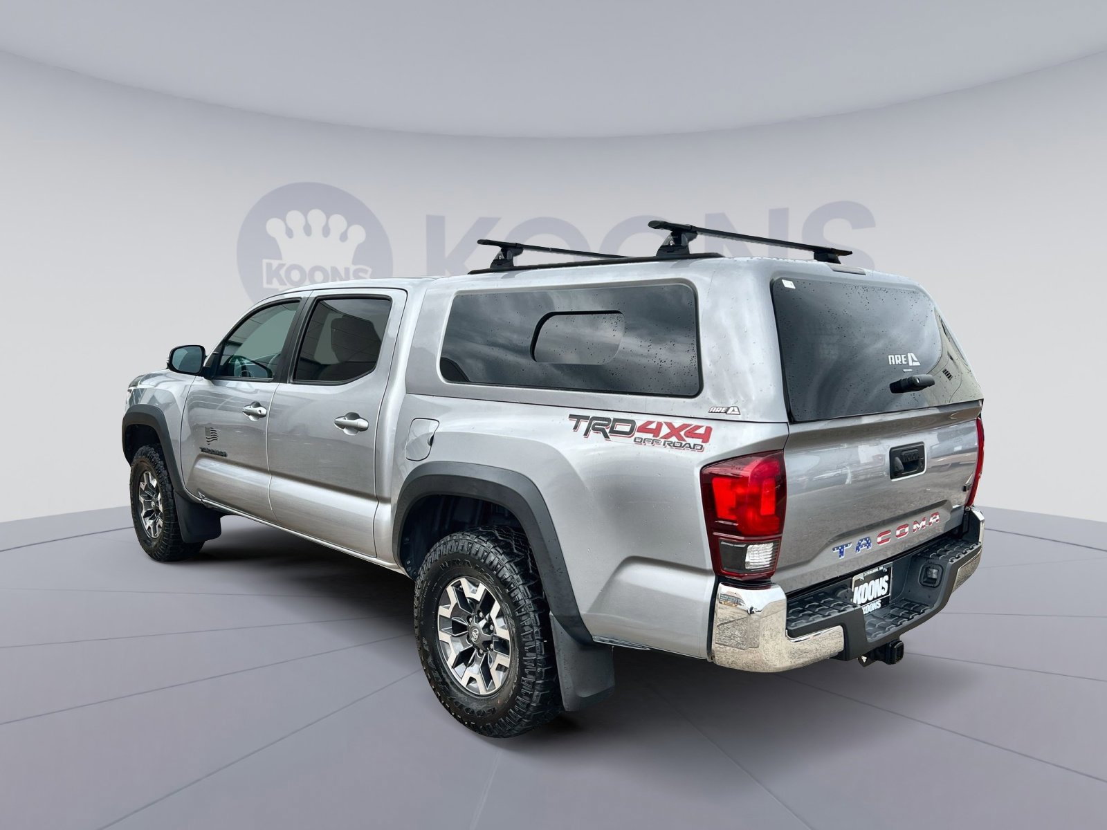 Used 2019 Toyota Tacoma TRD Off-Road image 3