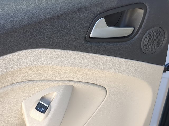 Certified 2017 Ford Escape Titanium AWD/4WD image 27