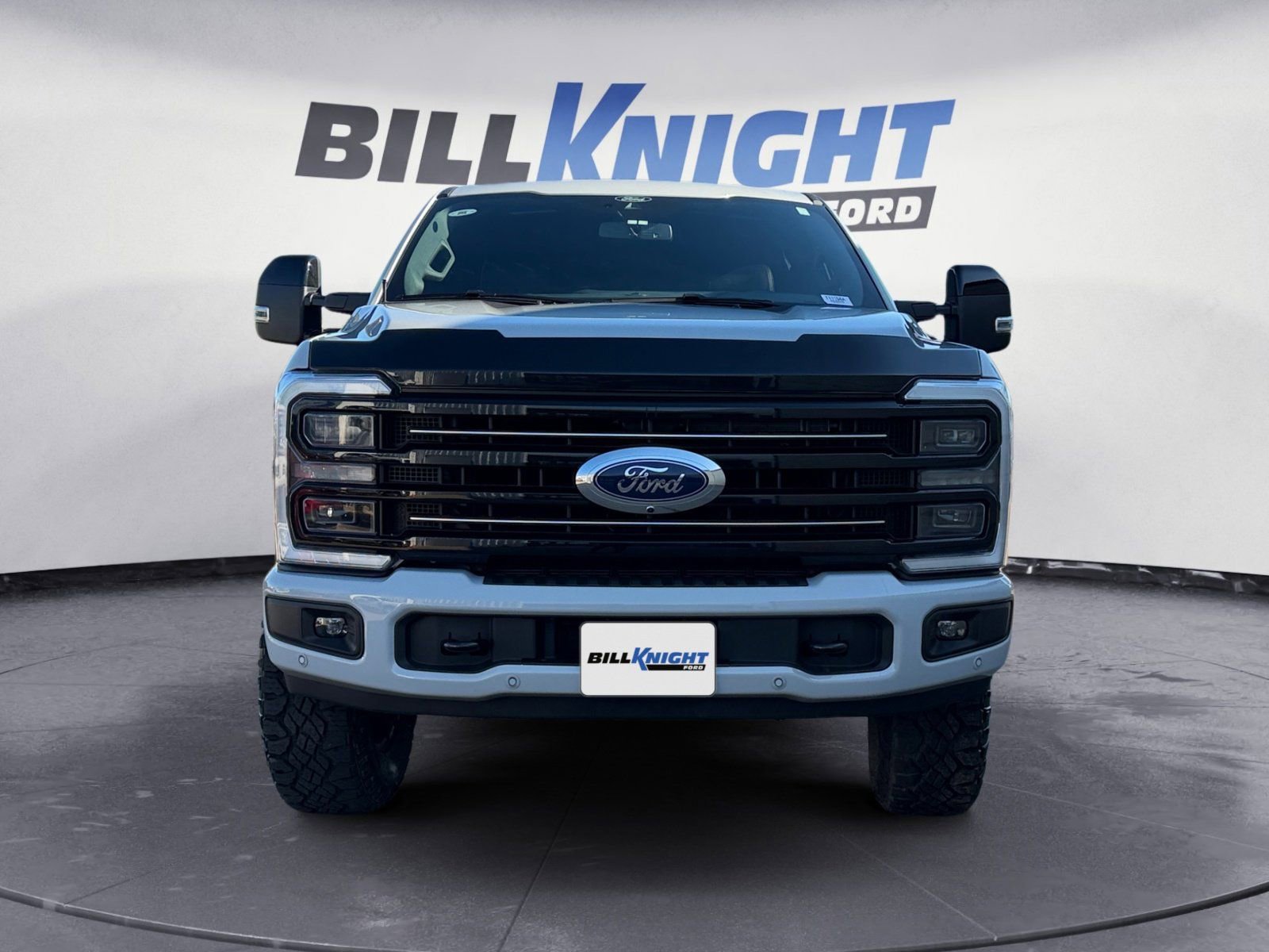 Certified 2025 Ford F250 Platinum w/ Tremor Off-Road Package AWD/4WD image 8