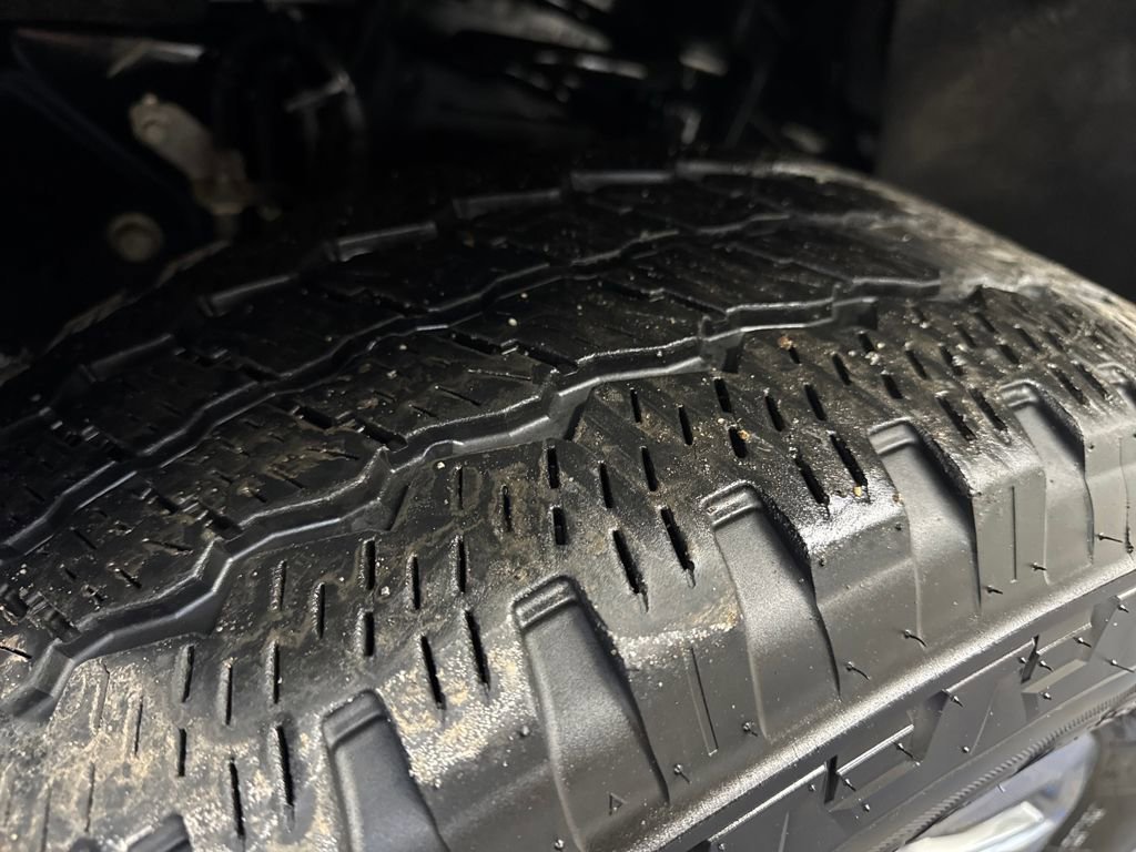 Certified 2024 Ford F250 Lariat w/ Chrome Package image 32