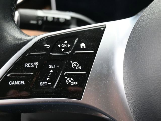 Used 2024 Mercedes-Benz GLC 300 image 15