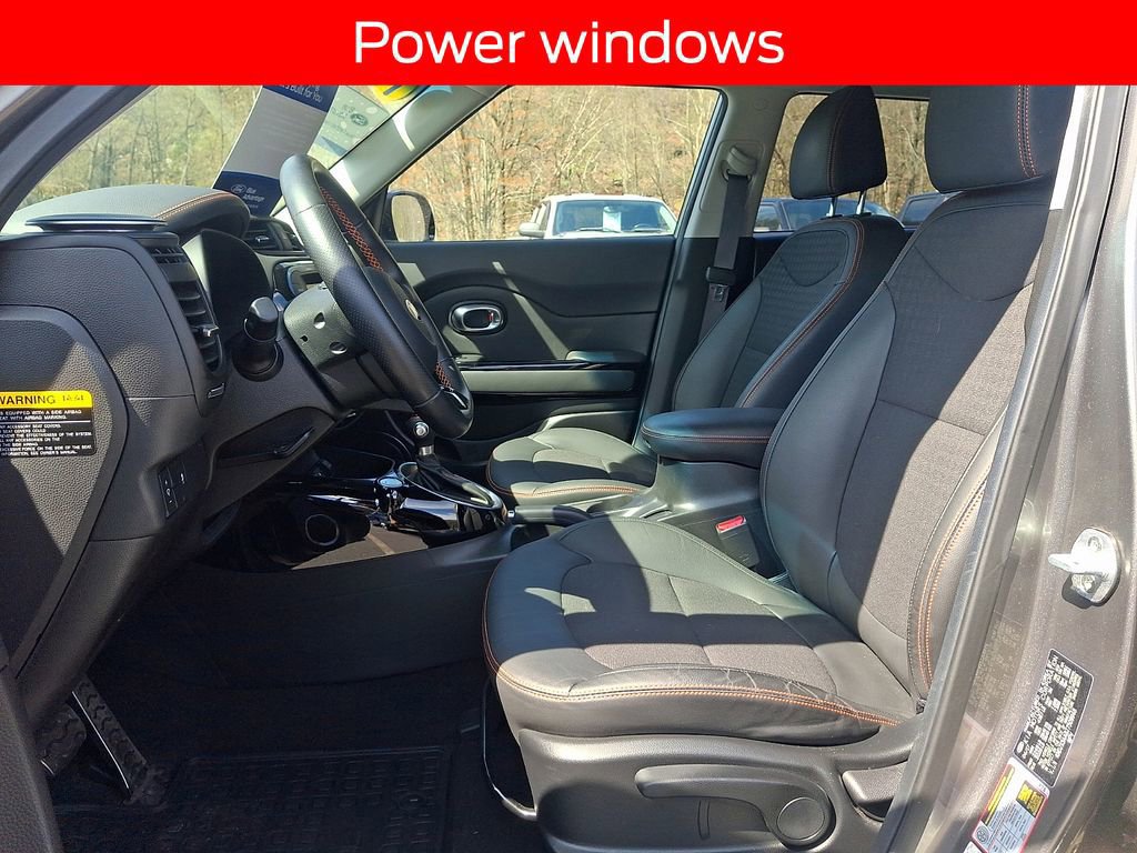 Used 2018 Kia Soul ! image 13