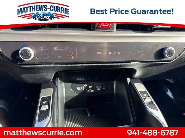 Used 2024 Kia Sorento S image 20