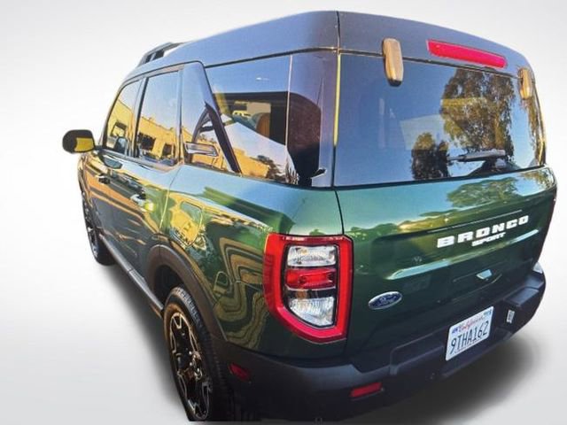 Certified 2025 Ford Bronco Sport Outer Banks w/ Outer Banks Tech Package+ image 3