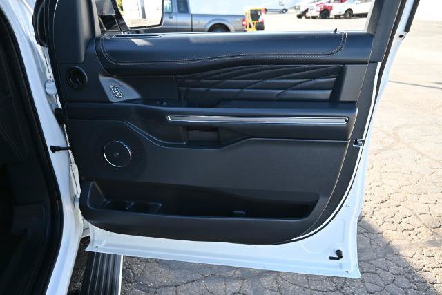 Certified 2023 Ford Expedition Max Platinum AWD/4WD image 24