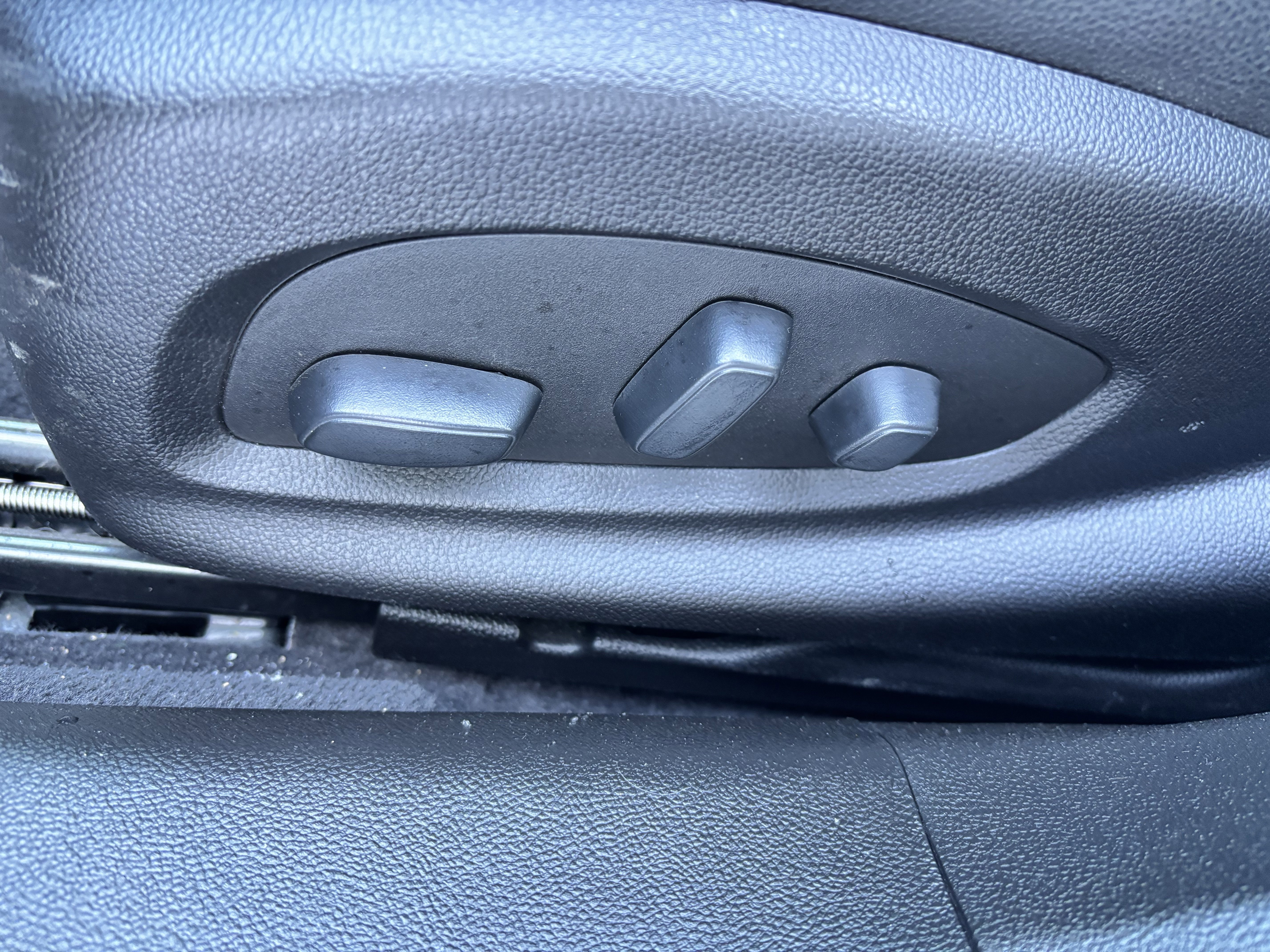 Used 2019 Chevrolet Impala LT w/ LT Convenience Package image 20