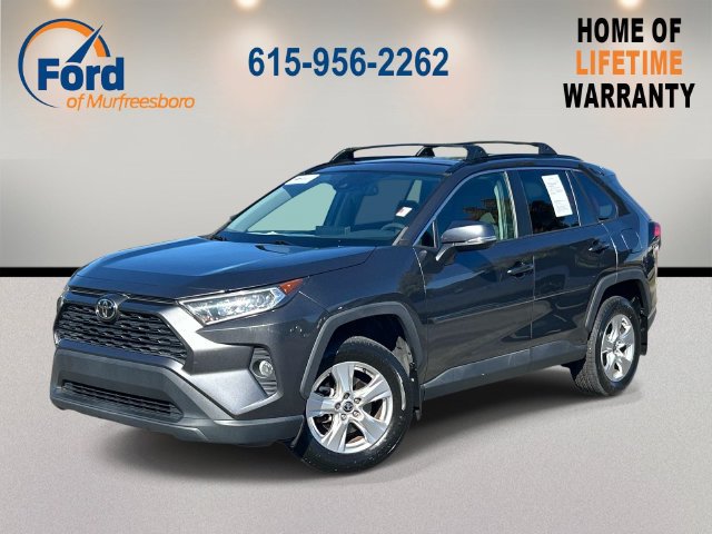 Used 2021 Toyota RAV4 XLE w/ Convenience Package FWD image 1