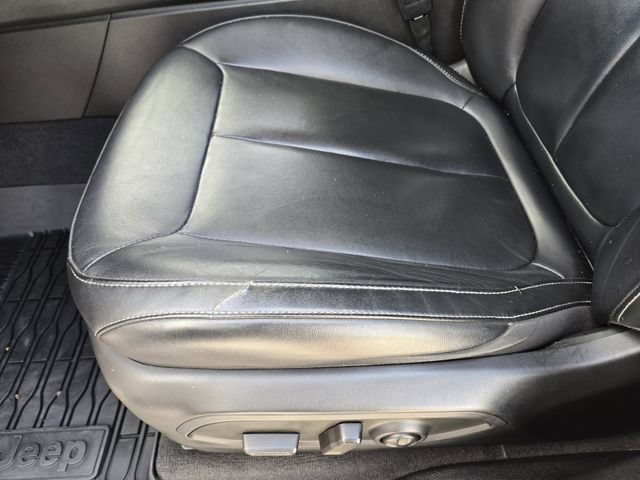 Used 2021 Jeep Grand Cherokee L Limited AWD/4WD image 23