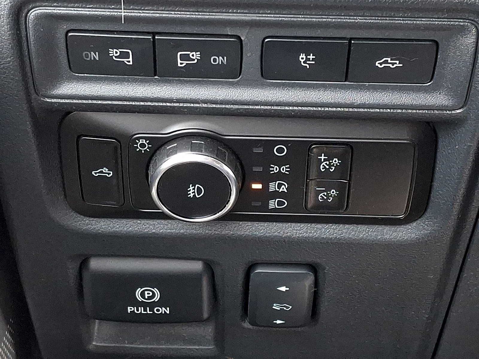 Certified 2023 Ford F150 Tremor w/ Equipment Group 402A High image 25