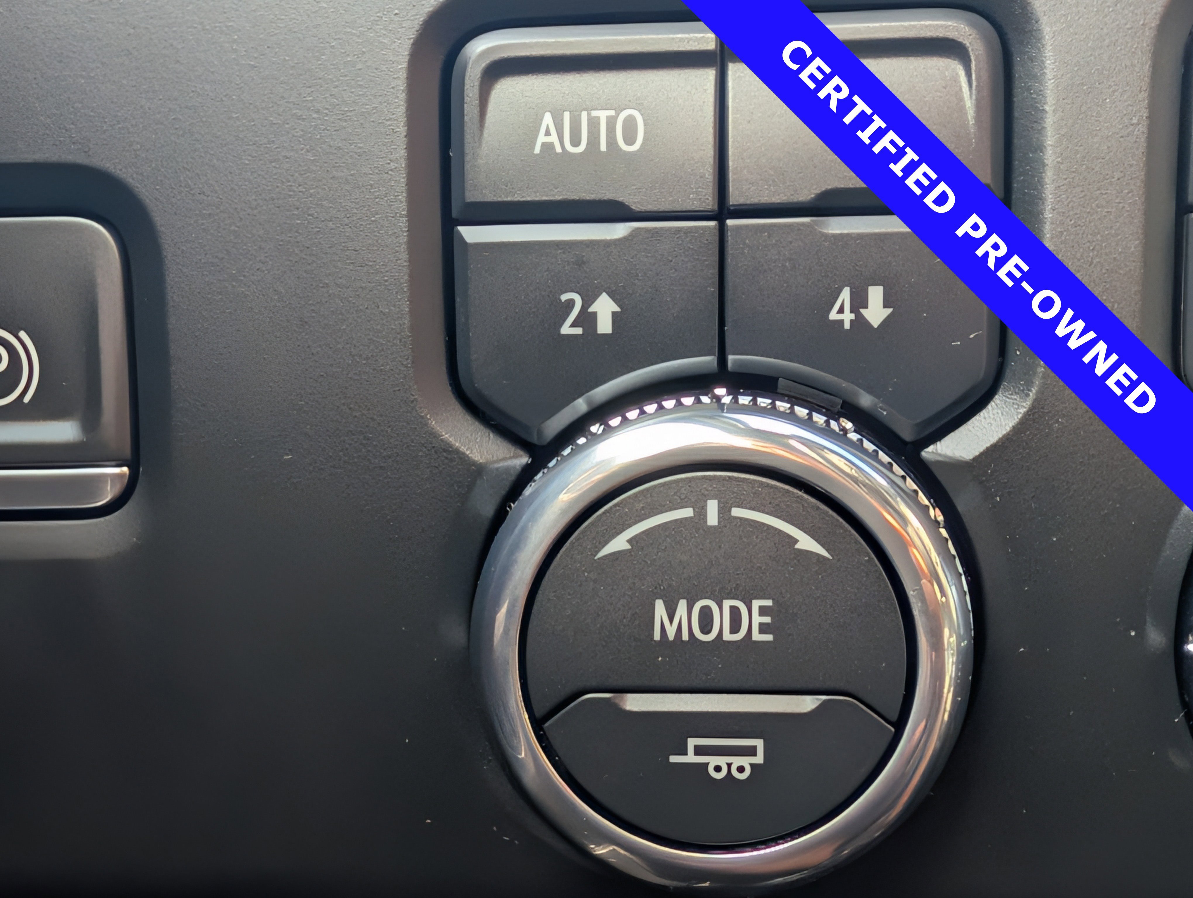 Used 2024 GMC Sierra 1500 Denali AWD/4WD image 33