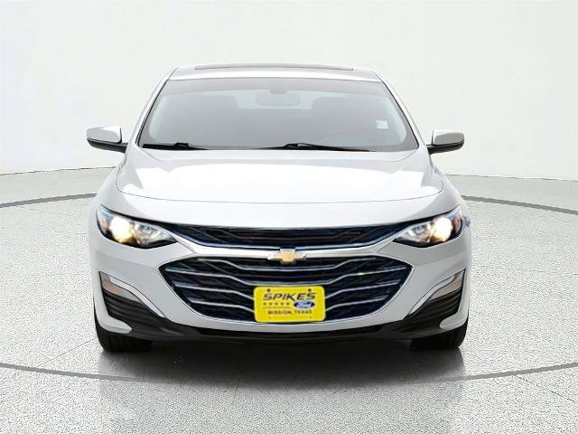 Used 2022 Chevrolet Malibu LT FWD image 2