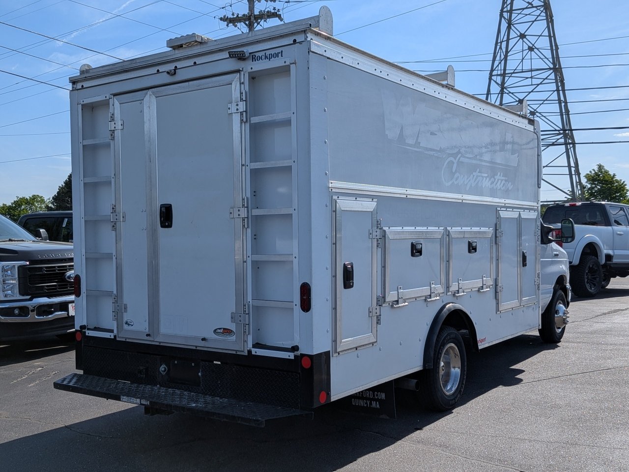 Certified 2022 Ford E-450 and Econoline 450 Super Duty w/ Power Windows & Locks Group RWD image 5