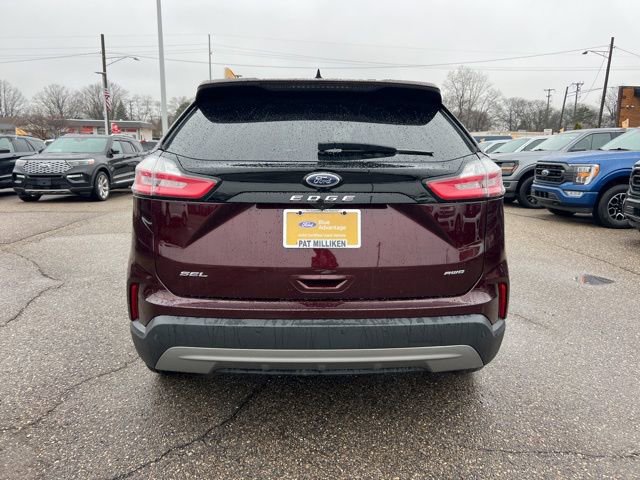 Certified 2023 Ford Edge SEL w/ Convenience Package AWD/4WD image 5