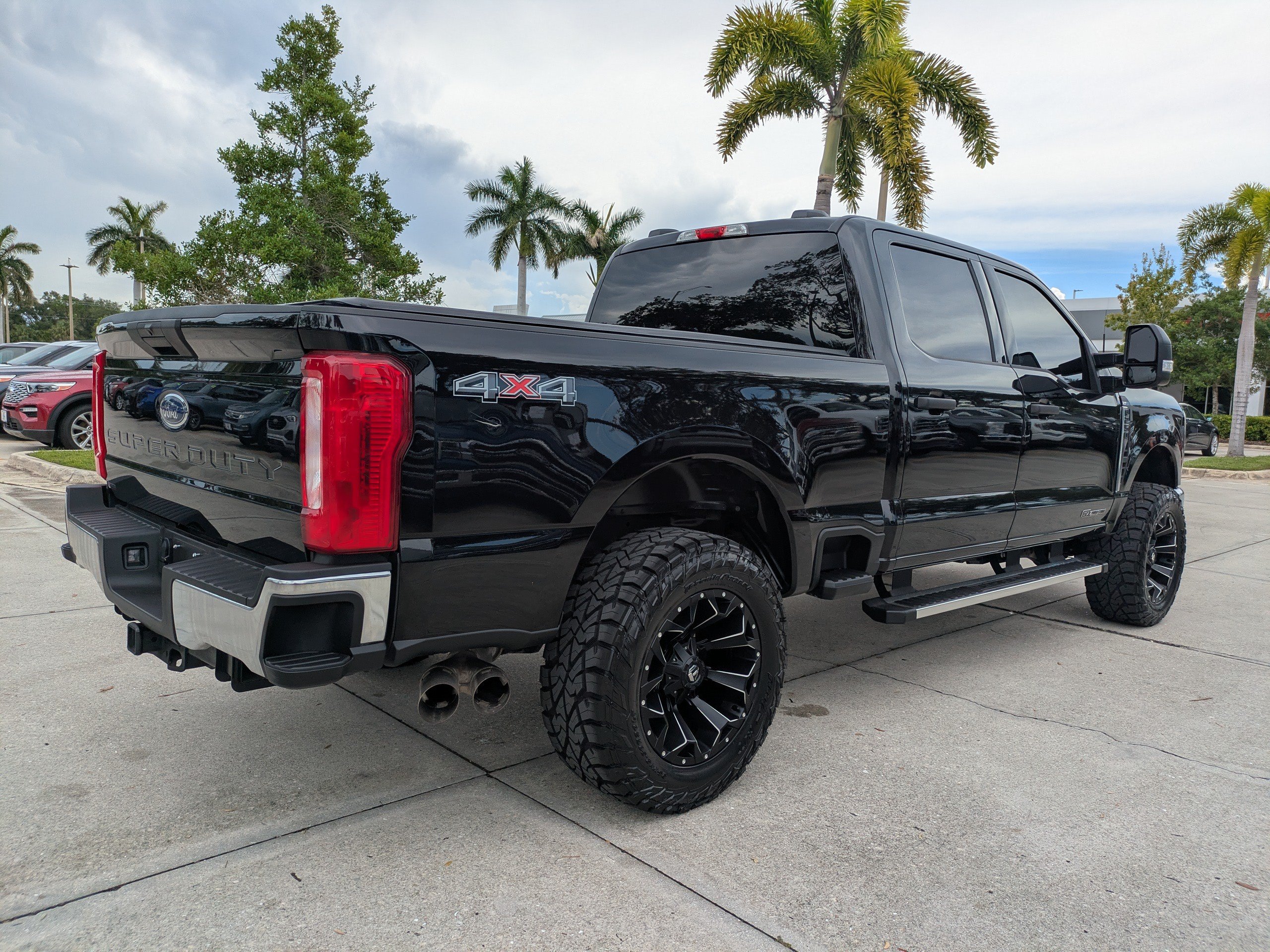 Certified 2025 Ford F250 XLT AWD/4WD image 4