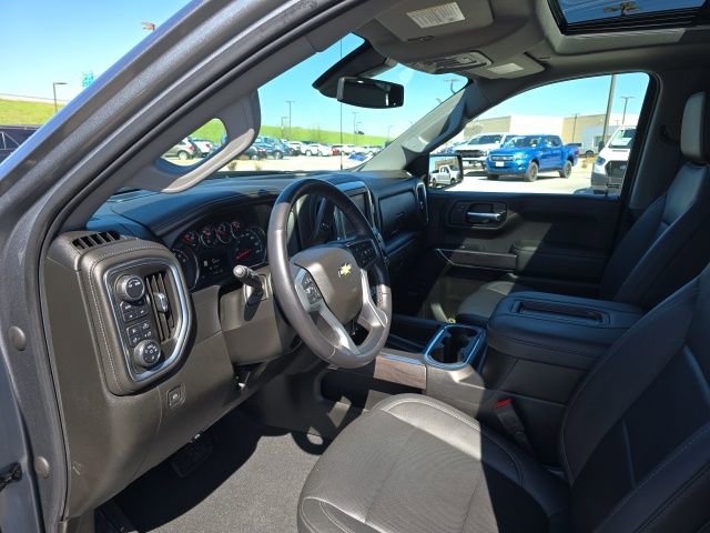 Used 2022 Chevrolet Silverado 1500 LTZ w/ LTZ Premium Package AWD/4WD image 10