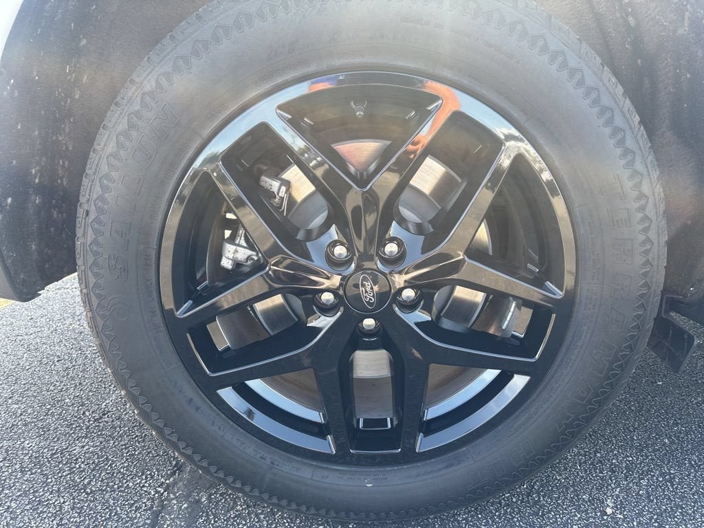 Certified 2023 Ford Edge SEL AWD/4WD image 18