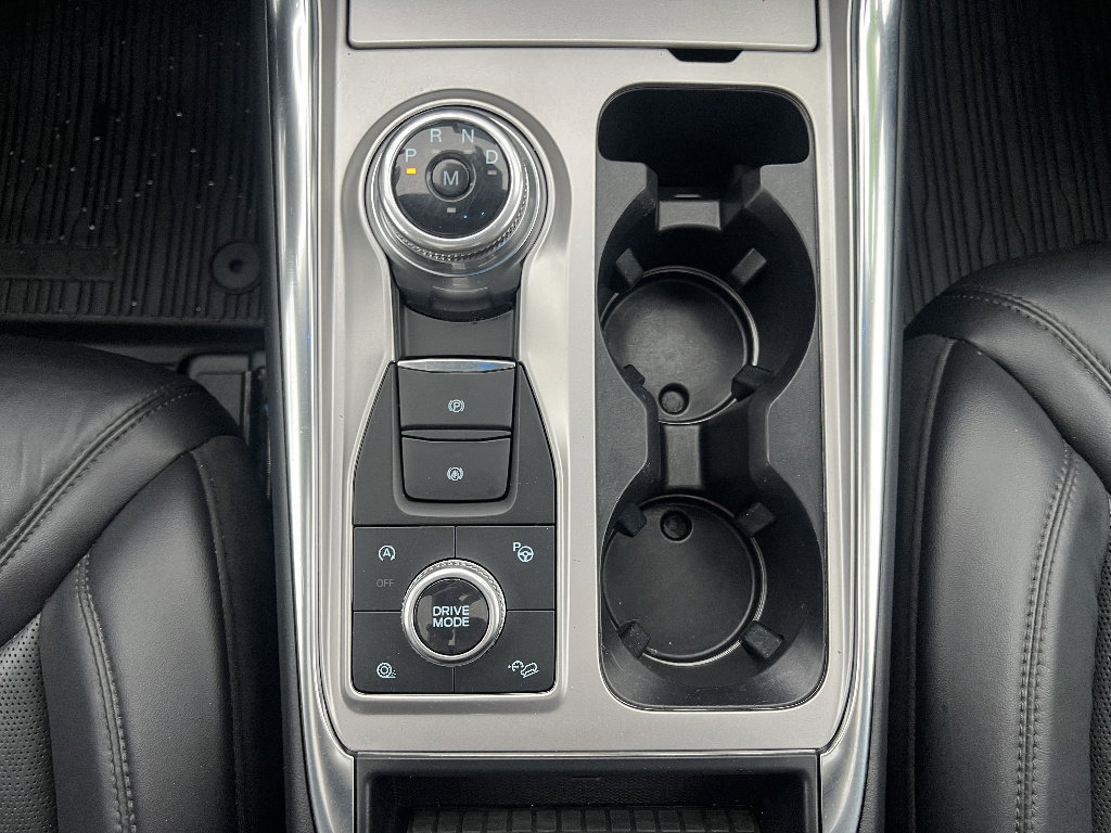 Certified 2020 Ford Explorer Platinum w/ Premium Technology Package image 28