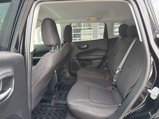 Used 2018 Jeep Compass Sport w/ Tech Group image 20