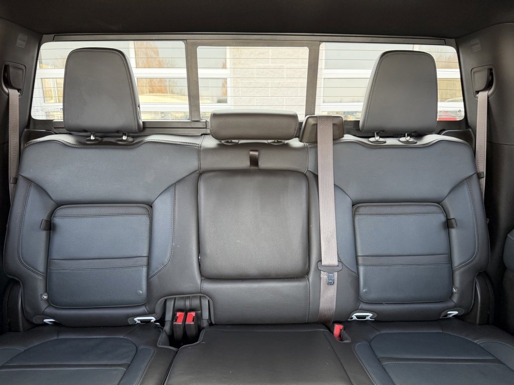 Used 2022 GMC Sierra 3500 Denali w/ Denali Ultimate Package image 28