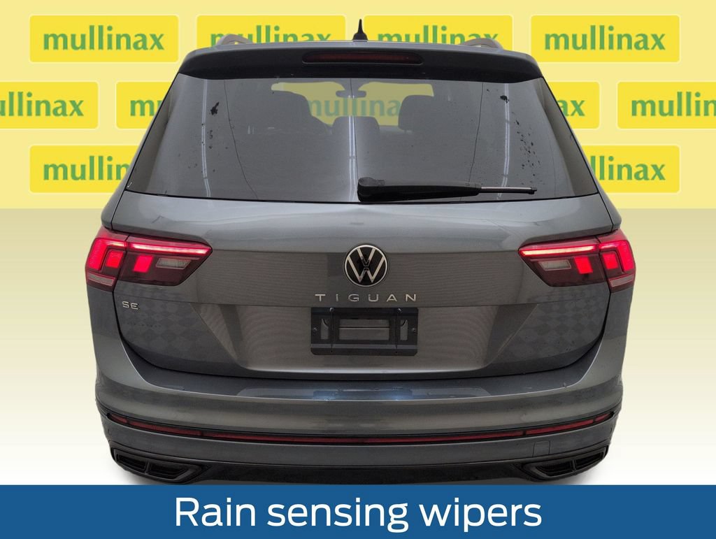 Used 2023 Volkswagen Tiguan SE R-Line FWD image 29