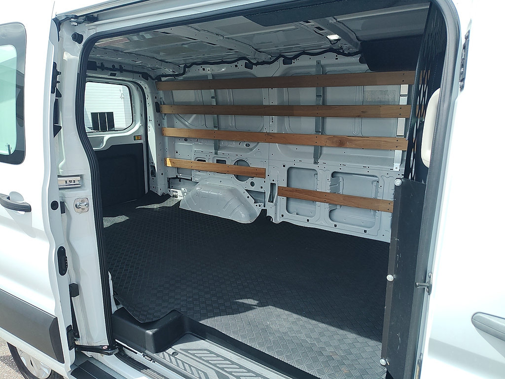 Certified 2025 Ford Transit 250 Low Roof w/ Exterior Upgrade Package RWD image 11