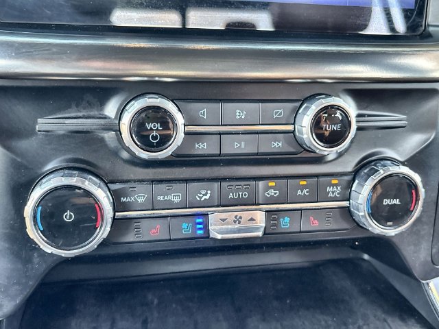 Certified 2023 Ford F150 Lariat w/ Trailer Tow Package AWD/4WD image 27