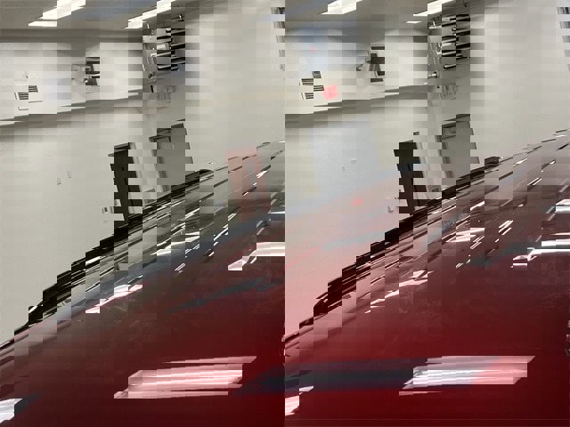 Used 2023 Chevrolet Suburban Z71 w/ Off-Road Capability Package image 21