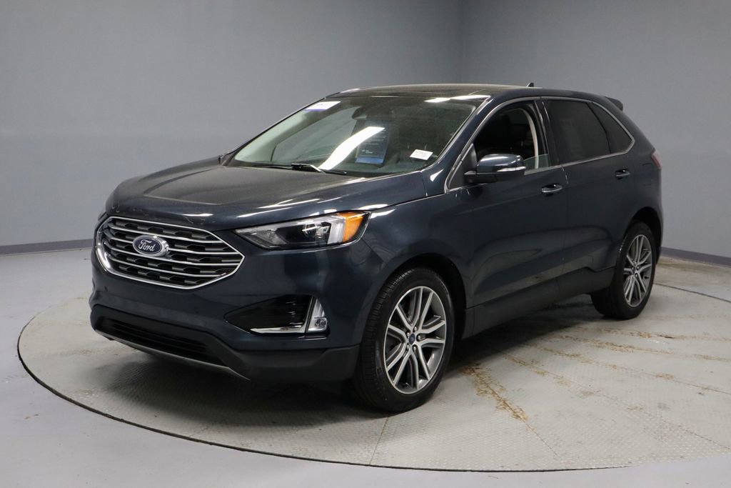 Certified 2022 Ford Edge Titanium w/ Class II Trailer Tow Package AWD/4WD image 9