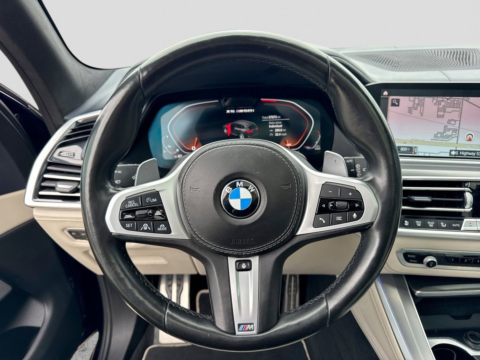 Used 2021 BMW X5 M50i AWD/4WD image 25