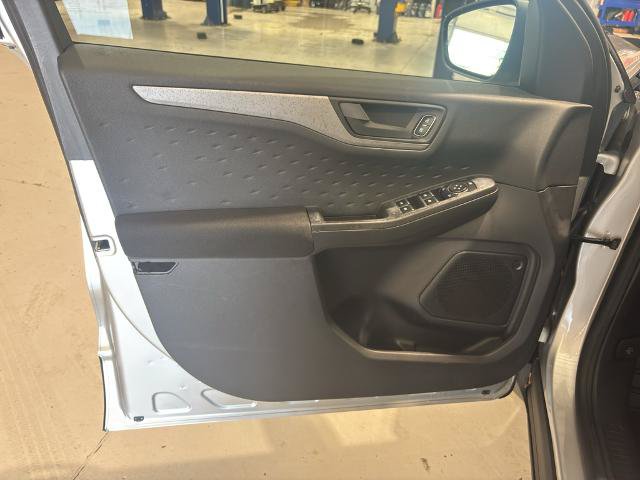 Certified 2020 Ford Escape S FWD image 12