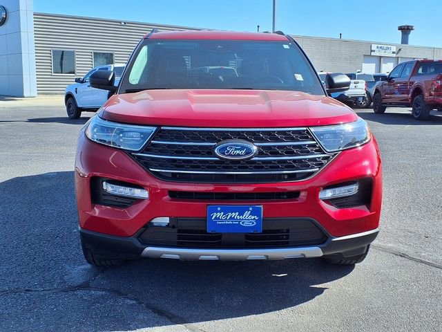 Certified 2024 Ford Explorer XLT w/ Equipment Group 202A AWD/4WD image 7