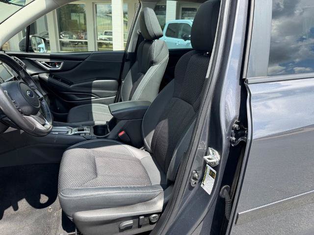 Used 2022 Subaru Forester Premium AWD/4WD image 9