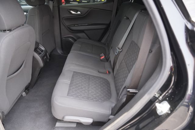Used 2022 Chevrolet Blazer LT FWD image 12