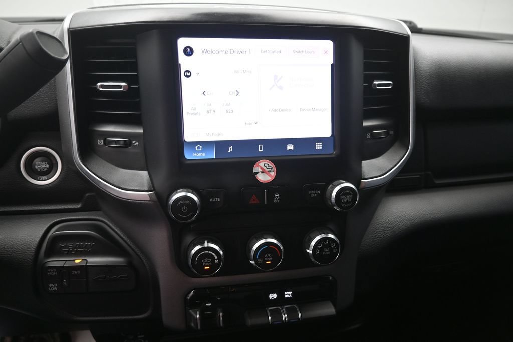 Used 2024 RAM 2500 Big Horn AWD/4WD image 9