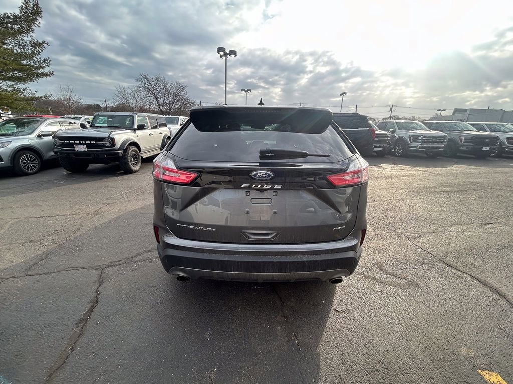 Certified 2024 Ford Edge Titanium AWD/4WD image 4