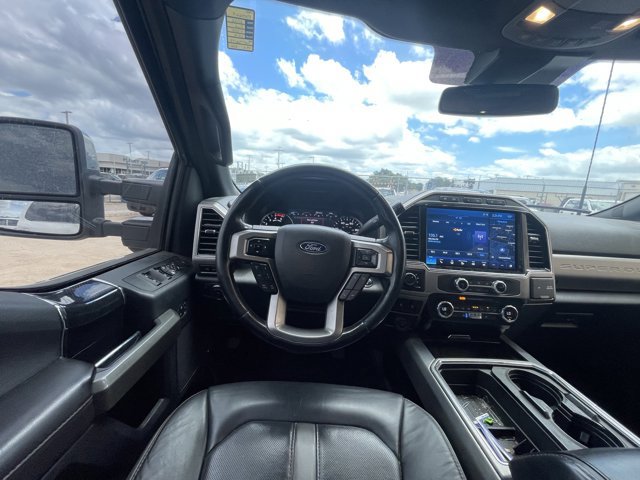 Certified 2022 Ford F350 Platinum w/ FX4 Off-Road Package AWD/4WD image 5
