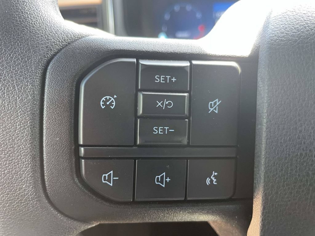 Certified 2023 Ford F250 XLT w/ Black Appearance Package AWD/4WD image 27