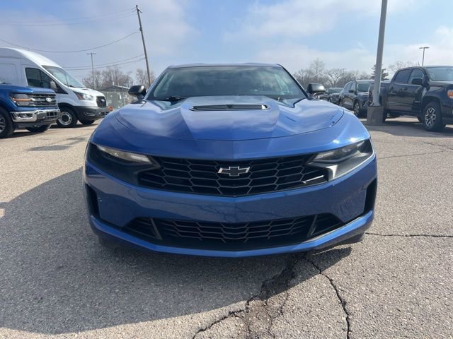 Used 2020 Chevrolet Camaro LT w/ Technology Package image 7