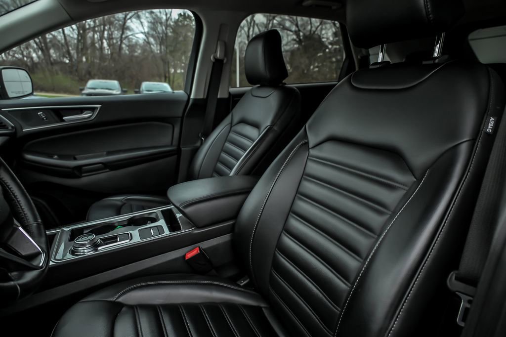Certified 2024 Ford Edge SEL image 18